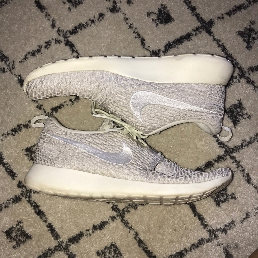 Pearly Nike Roshe runners